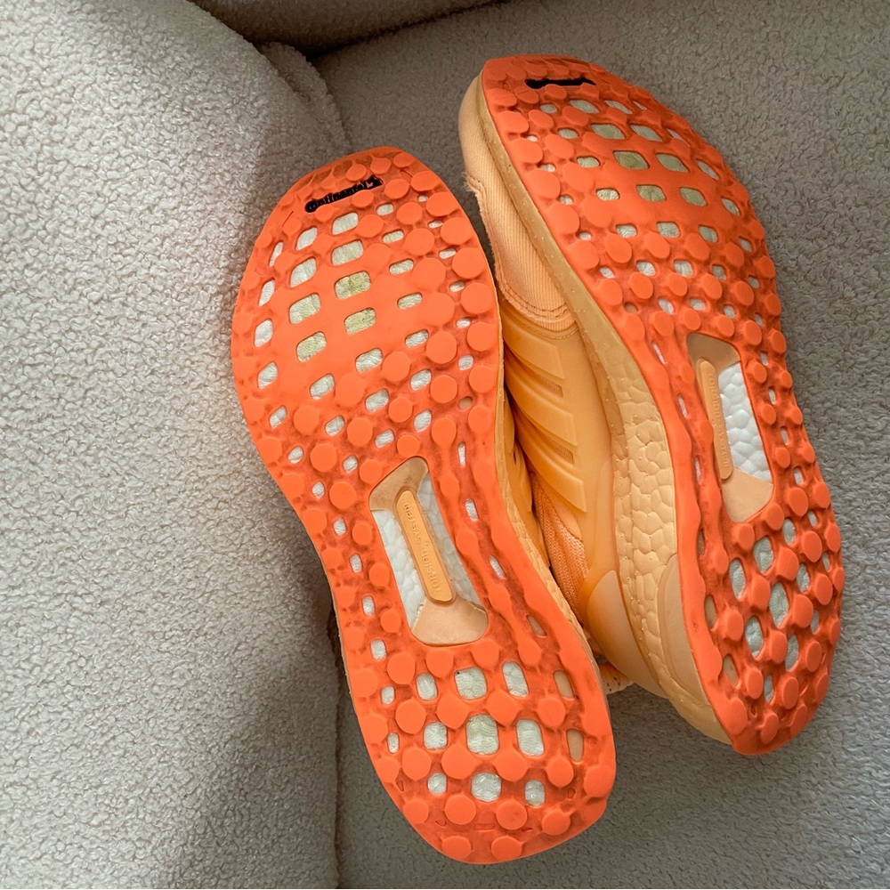 adidas Ultraboost OG x Ivy Park Rodeo Acid Orange 2021 GY3835 Women’s 7 Men’s 6 - Picture 9 of 9